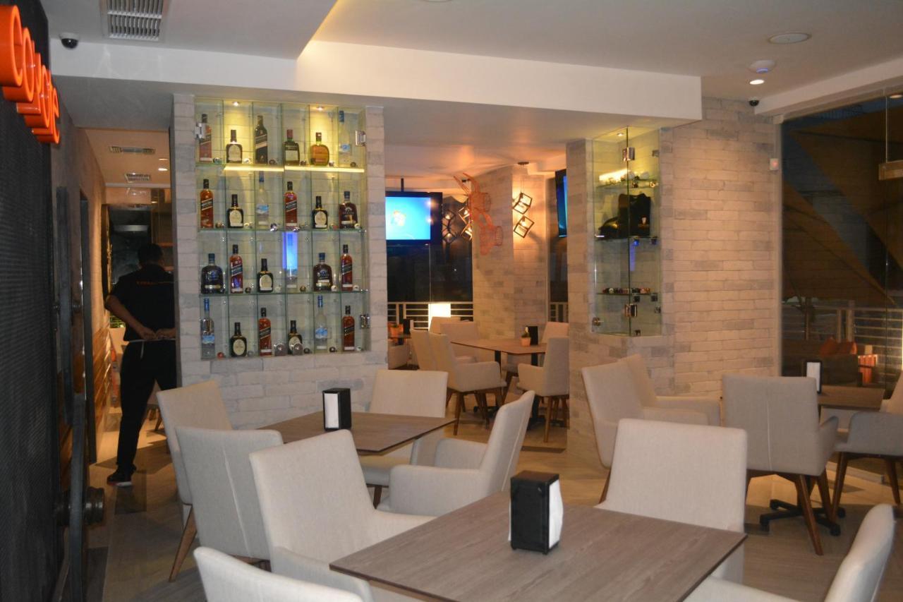 Grand Caribe Beach Club And Spa - Playa Los Corales 蓬塔卡纳 外观 照片